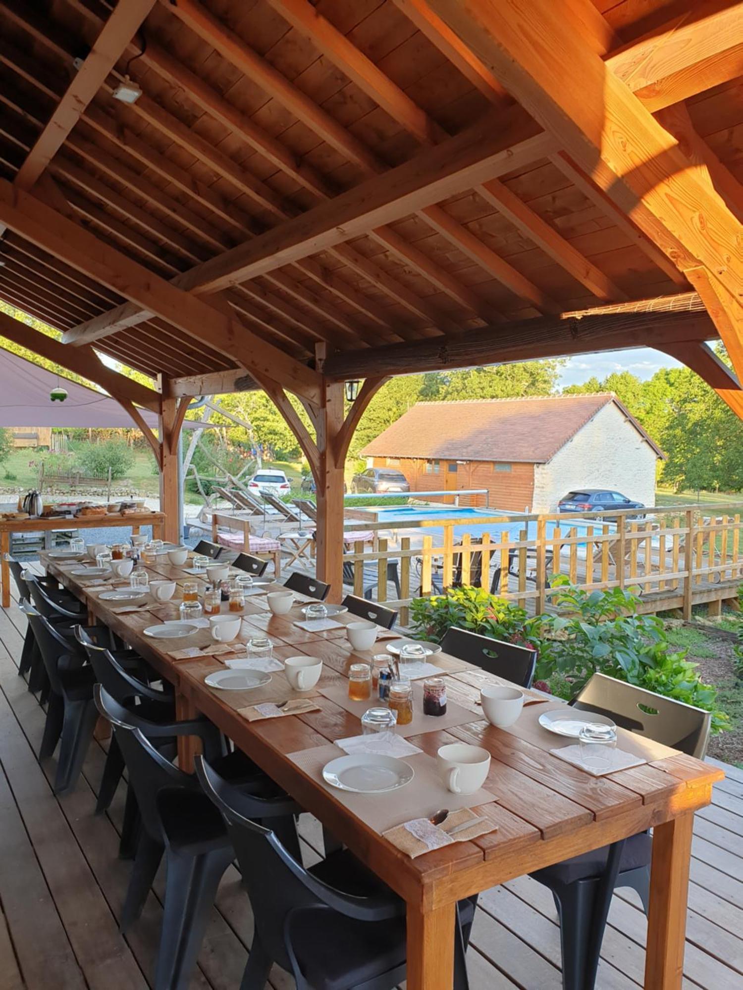 Le Petit Pre Bed & Breakfast Bouesse Exterior photo